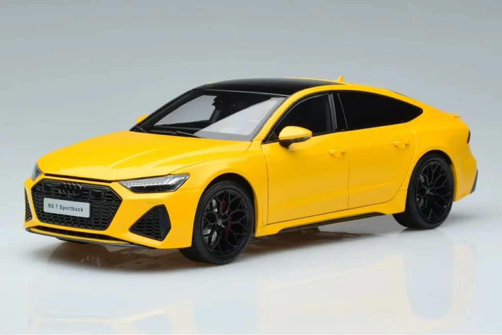 车型 1:18 Audi RS7 C8 Sportback Yellow Vossen Rims Limited Edition Kengfai