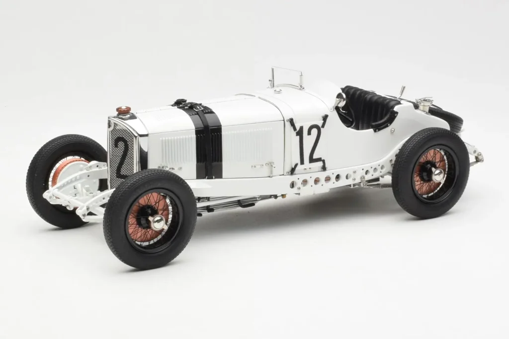 โมเดลรถ 1:18 Mercedes SSKL #12 O. Merz German GP 1931 CMC (มือสอง)