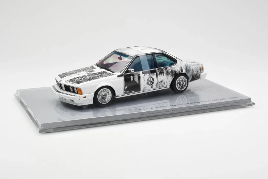 โมเดลรถ 1:18 BMW 635 CSi E24 Art Car Robert Rauschenberg AUTOart