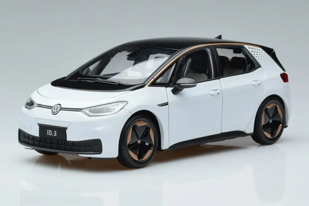 Model 1:18 Volkswagen ID.3 white FAW