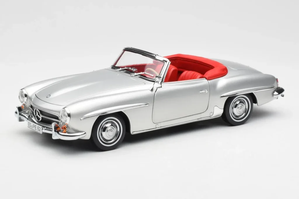 โมเดลรถ 1:18 Mercedes 190 SL W121 สีเงิน Norev (มือสอง)