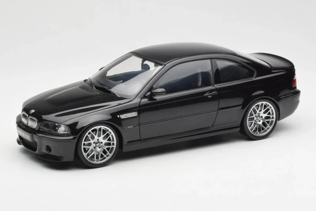 โมเดลรถ 1:18 BMW M3 E46 CSL สีดำ Kyosho (มือสอง)