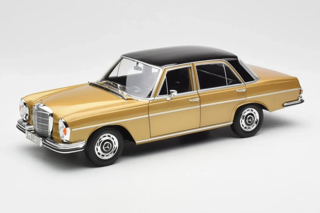 โมเดลรถ 1:18 Mercedes 280 SE W108 Beige Dealer Edition Norev (มือสอง)