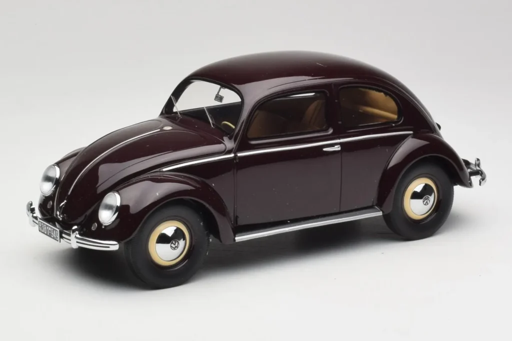 โมเดลรถ 1:18 Volkswagen Beetle Ruby สีแดง Minichamps (มือสอง)