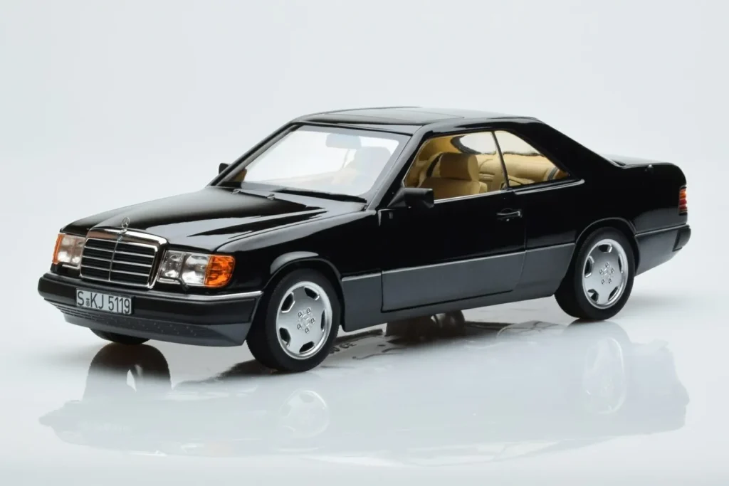 Model 1:18 Mercedes 300 CE-24 C124 Coupe AMG Wheels Limited Edition Norev