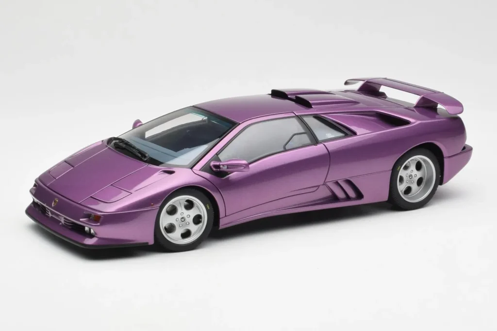 โมเดลรถ 1:18 Lamborghini Diablo SE30 Jota สีม่วงเมทัลลิก AUTOart (มือสอง)