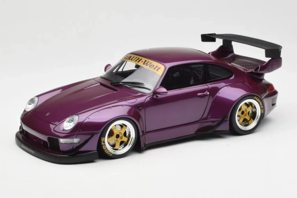 โมเดลรถ 1:18 Porsche 911 993 RWB สีม่วง GT Spirit (มือสอง)