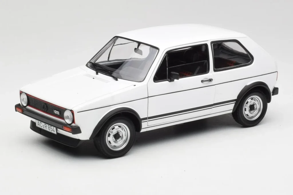 โมเดลรถ 1:18 Volkswagen Golf GTI Mk1 Alpine สีขาว Norev