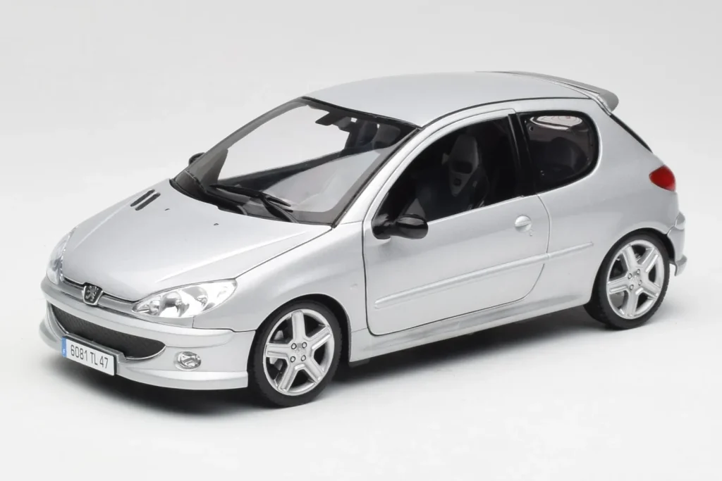 โมเดลรถ 1:18 Peugeot 206 RC Aluminium สีเงิน Norev