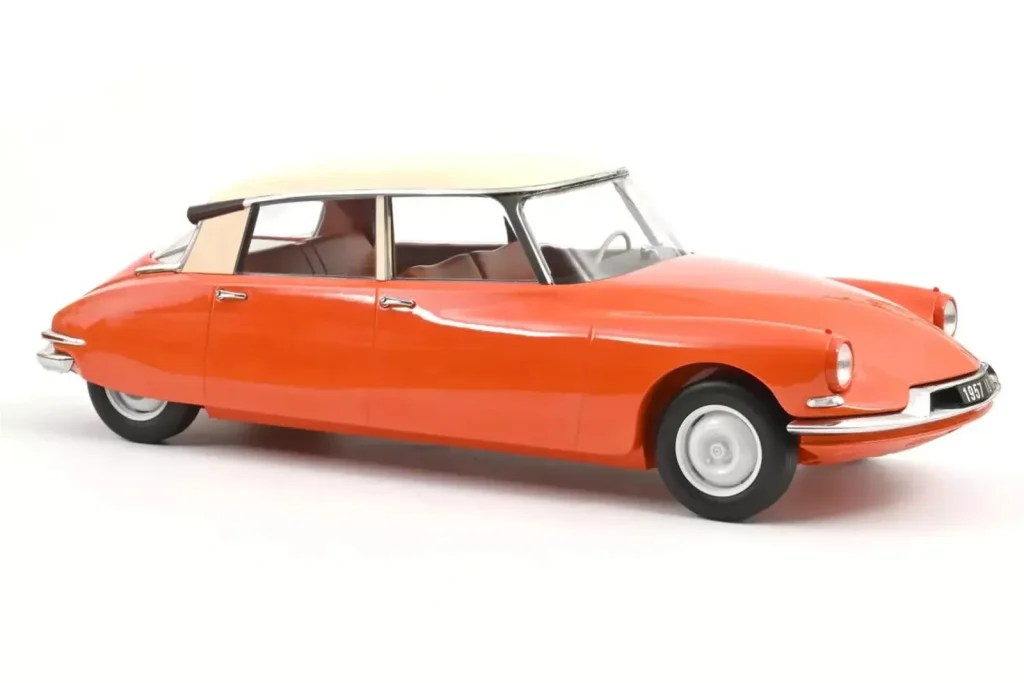 โมเดลรถ 1:12 Citroen ID19 Orange & Cream Norev