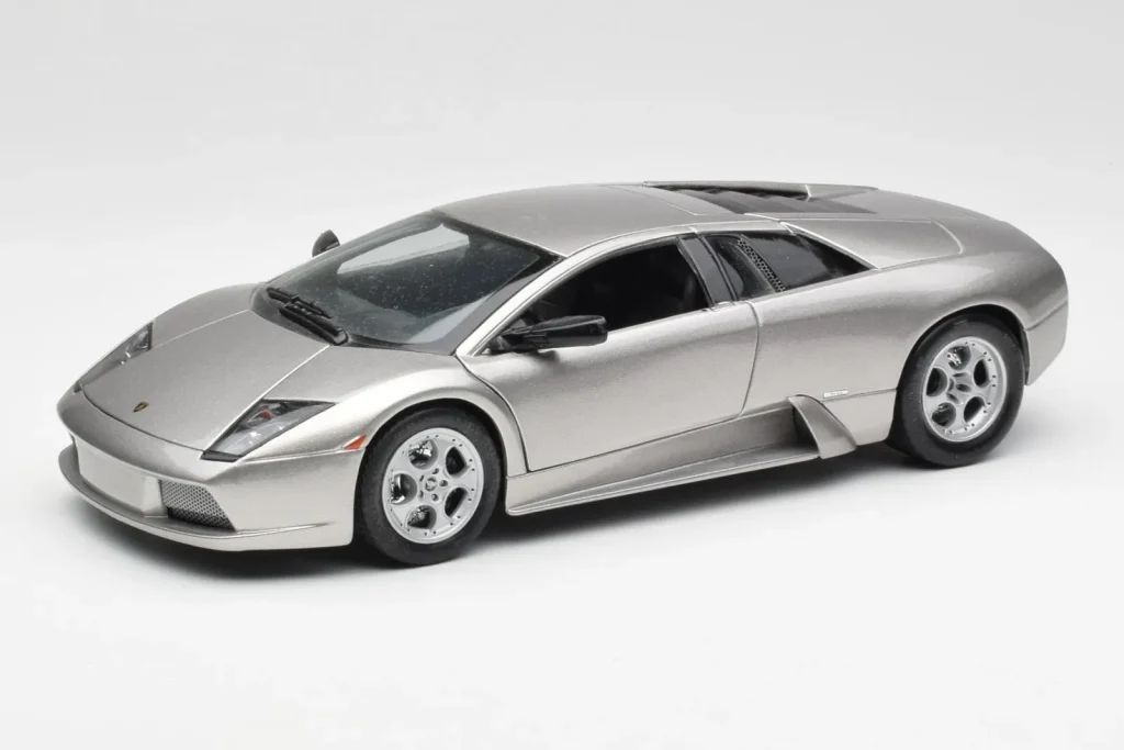 โมเดลรถ 1:18 Lamborghini Murcielago สีเงิน Maisto (มือสอง)