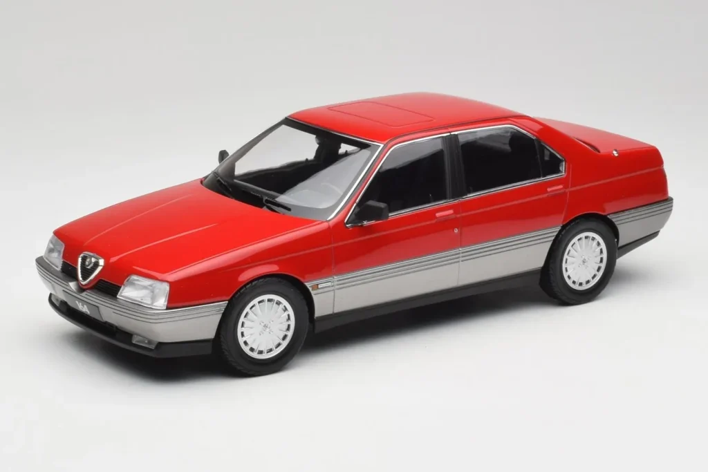 โมเดลรถ 1:18 Alfa Romeo 164 สีแดง Norev