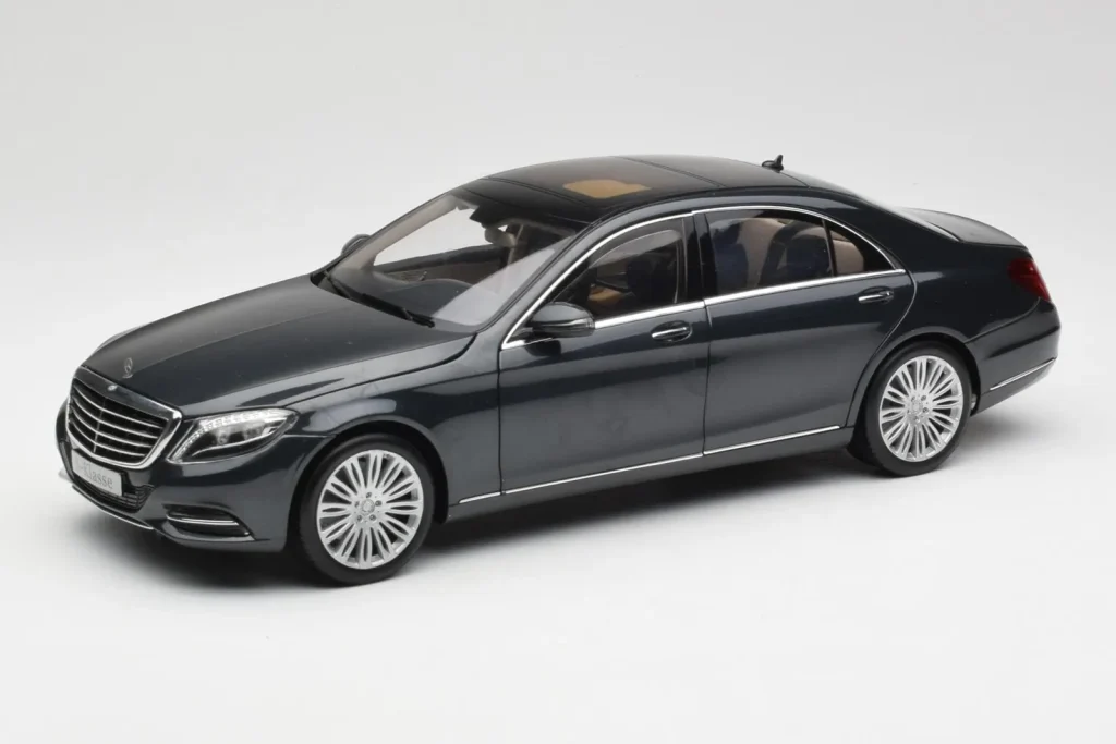 Model 1:18 Mercedes S-Class W222 Blue Anthracite Metallic Norev