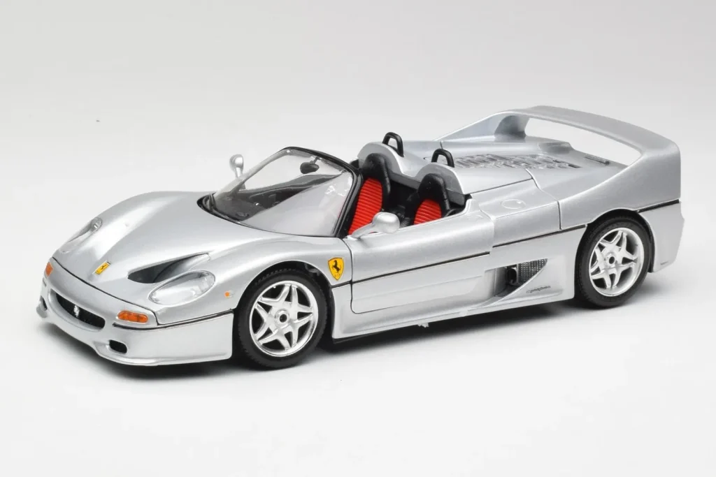 โมเดลรถ 1:18 Ferrari F50 Cabriolet สีเงิน Bburago (มือสอง)
