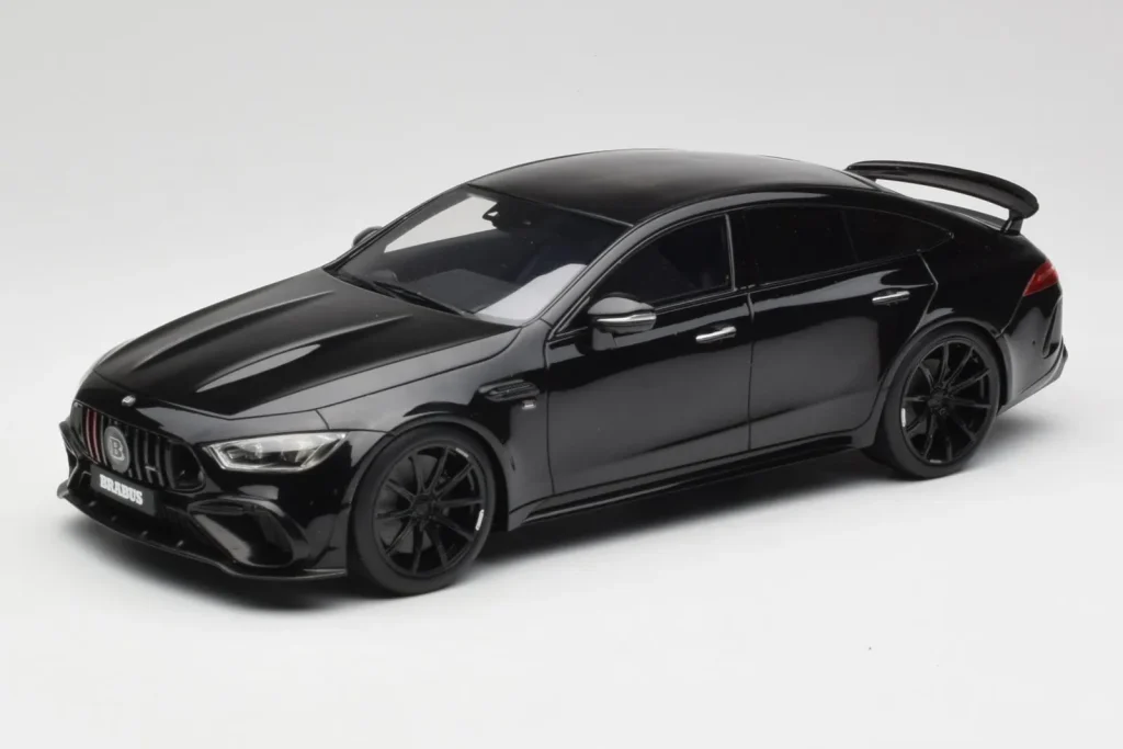 Model 1:18 Mercedes AMG GT 63 S X290 Brabus 930 Black GT Spirit