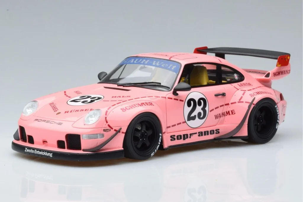 โมเดลรถ 1:18 Porsche 911 993 RWB Pink Pig Asia Edition GT Spirit (มือสอง)