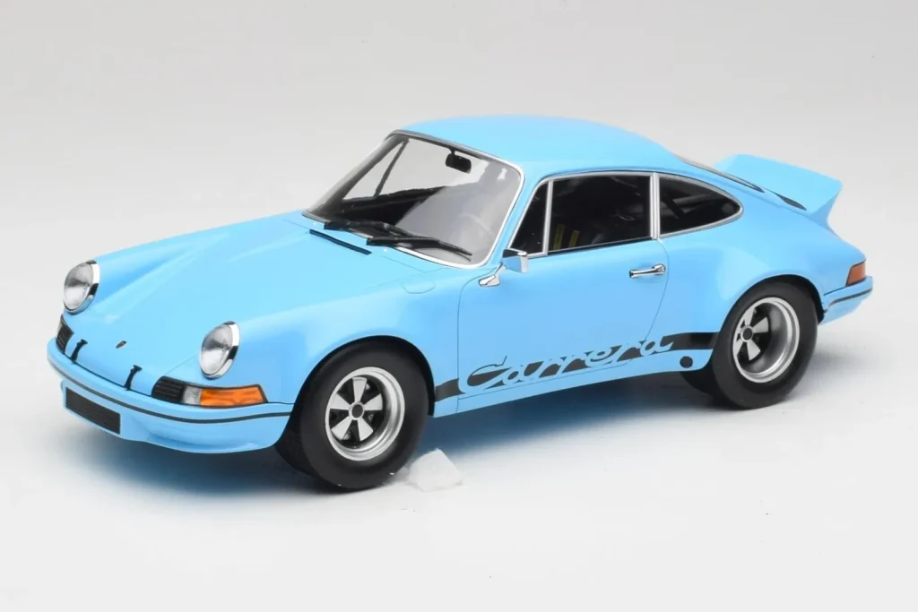 โมเดลรถ 1:18 Porsche 911 Carrera RSR Blue & Black Minichamps (มือสอง)