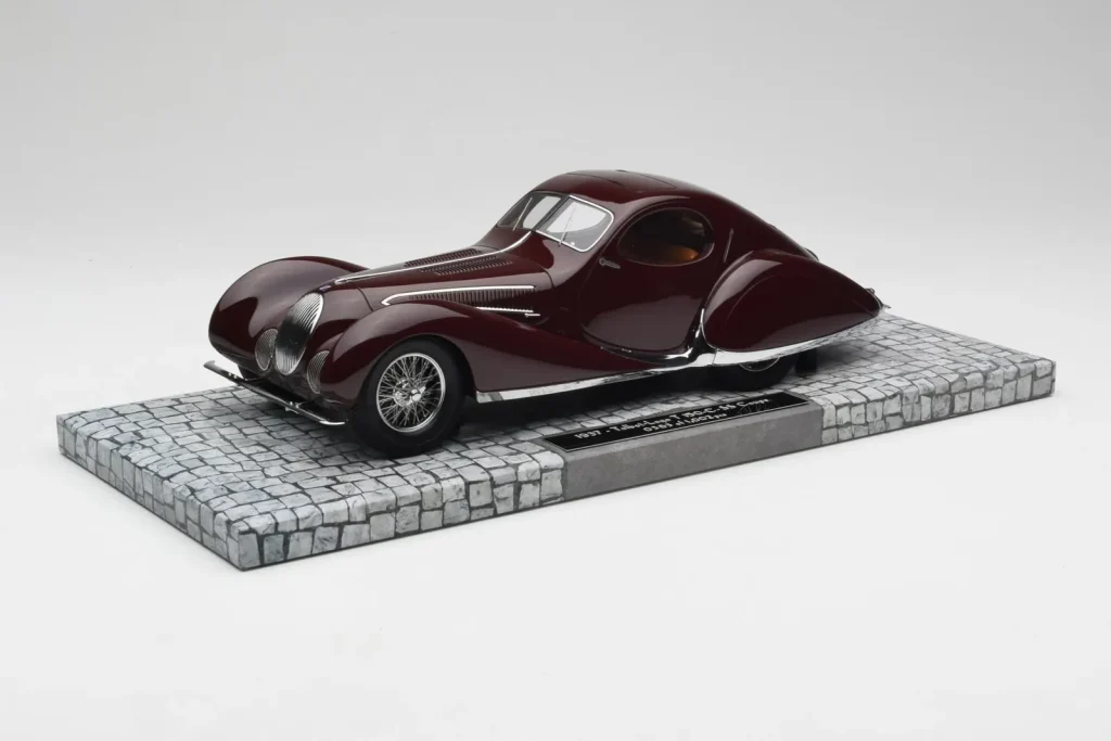 Model 1:18 Talbot-Lago T150-C-SS Coupe Mullin Museum Minichamps