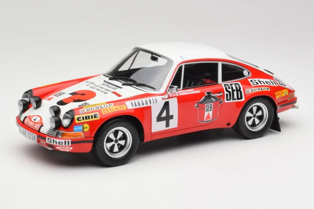 โมเดลรถ 1:18 Porsche 911 S #4 G. Larrousse / M. Perramond 2nd Place Rally Monte Carlo ปี 1972 Minichamps (มือสอง)