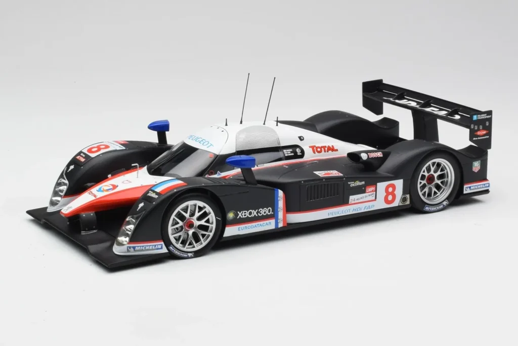 โมเดลรถ 1:18 Peugeot 908 HDi LMP1 #8 S. Sarrazin / P. Lamy / S. Bourdais 24 Hours of Le Mans 2nd ปี 2007 Minichamps (มือสอง)