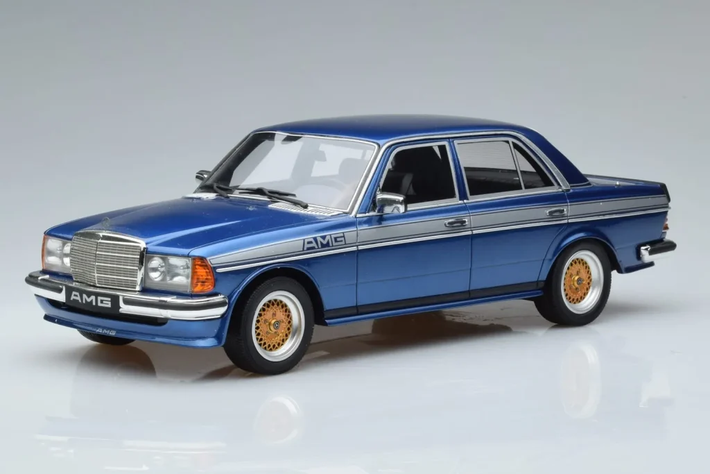 Model 1:18 Mercedes 280 E AMG W123 blue Otto