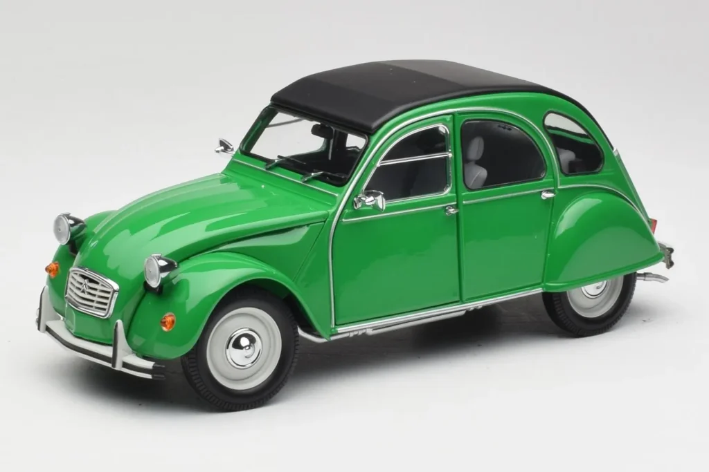โมเดลรถ 1:18 Citroen 2CV Bamboo สีเขียว Minichamps (มือสอง)