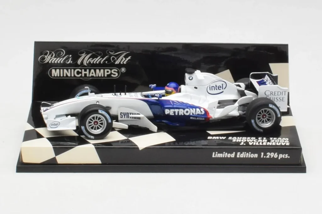 โมเดลรถ 1:43 BMW Sauber F1.06 J. Villeneuve Showcar F1 ปี 2006 Minichamps (มือสอง)