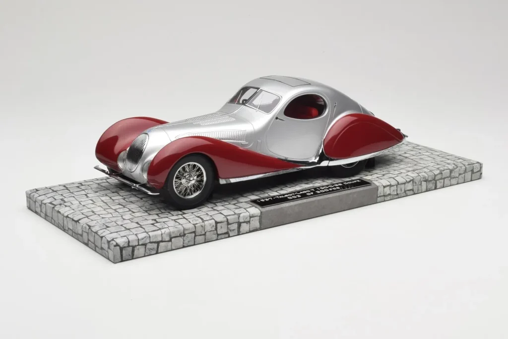 โมเดลรถ 1:18 Talbot-Lago T150 C-SS Coupe Silver Red Minichamps (มือสอง)