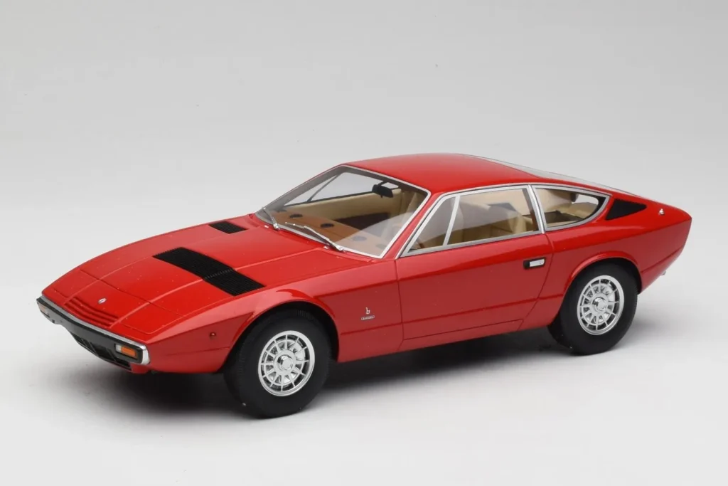 โมเดลรถ 1:18 Maserati Khamsin สีแดง Minichamps (มือสอง)
