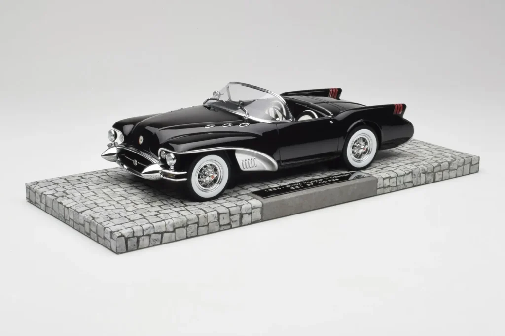 Model 1:18 Buick Wildcat II Concept Black Minichamps