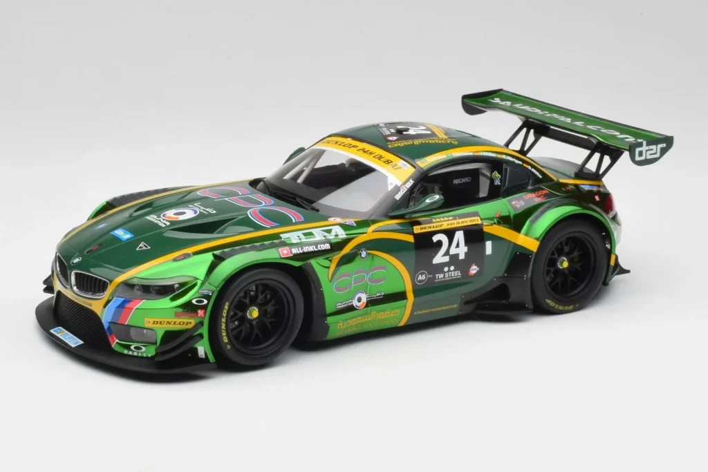 Model 1:18 BMW Z4 E89 GT3 #24 Saudi Falcons K. Al Faisal / A. Binladen Dubai 24 Hours year 2013 Minichamps