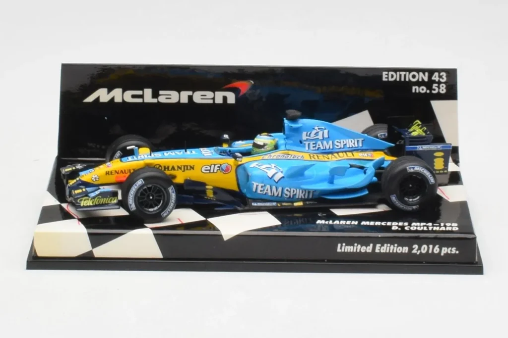 โมเดลรถ 1:43 McLaren MP4-19B #5 D. Coulthard F1 ปี 2004 Minichamps (มือสอง)