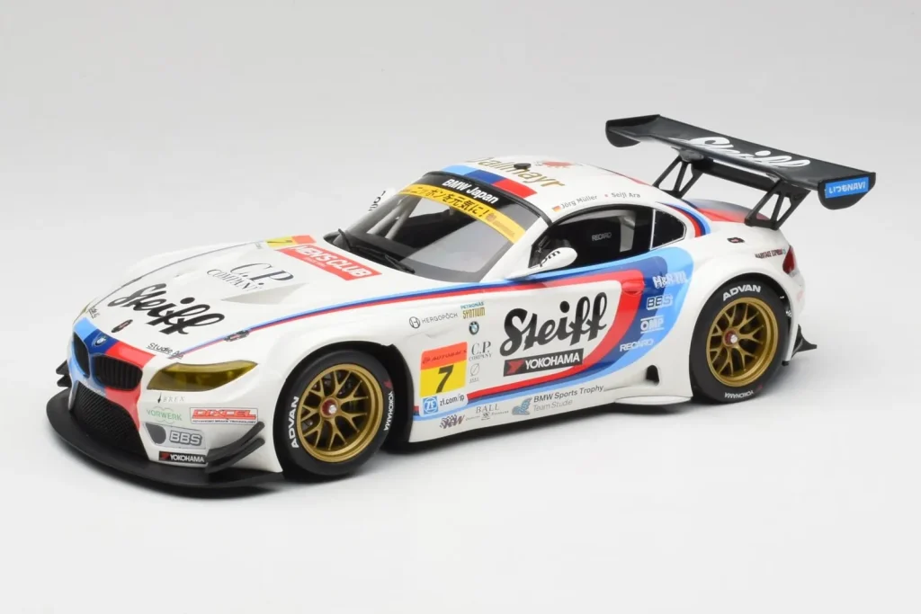 Model 1:18 BMW Z4 E89 GT3 #7 Team Studie J. Muller / S. Ara Super GT year 2015 Minichamps