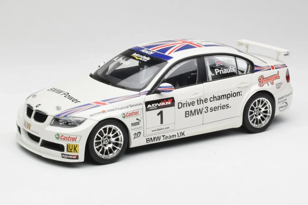 Model 1:18 BMW E90 320si #1 A. Priaulx WTCC Champion year 2006 Kyosho