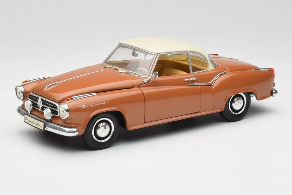 Model 1:18 Borgward Isabella Coupe Bronze White Revell