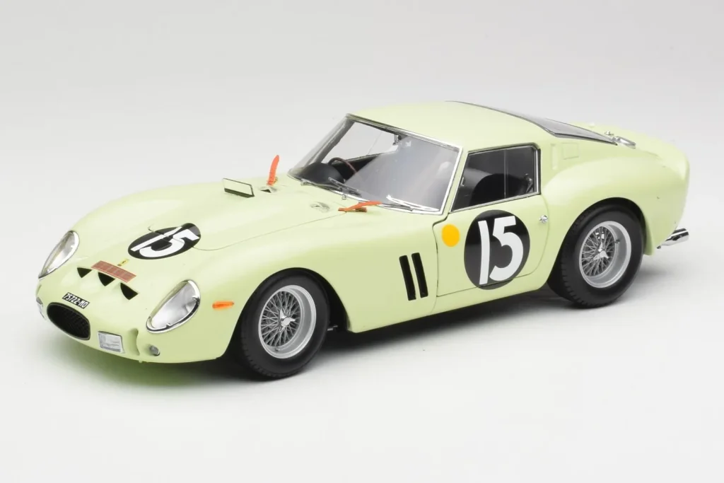 โมเดลรถ 1:18 Ferrari 250 GTO #15 S. Moss / I. Ireland Goodwood Tourist Trophy Winner ปี 1962 Kyosho