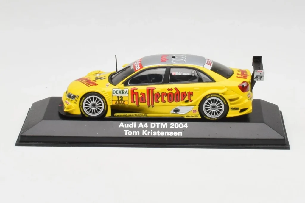 โมเดลรถ 1:43 Audi A4 B6 DTM #12 T. Kristensen Audi Sport Team Abt Sportsline DTM ปี 2004 Minichamps (มือสอง)
