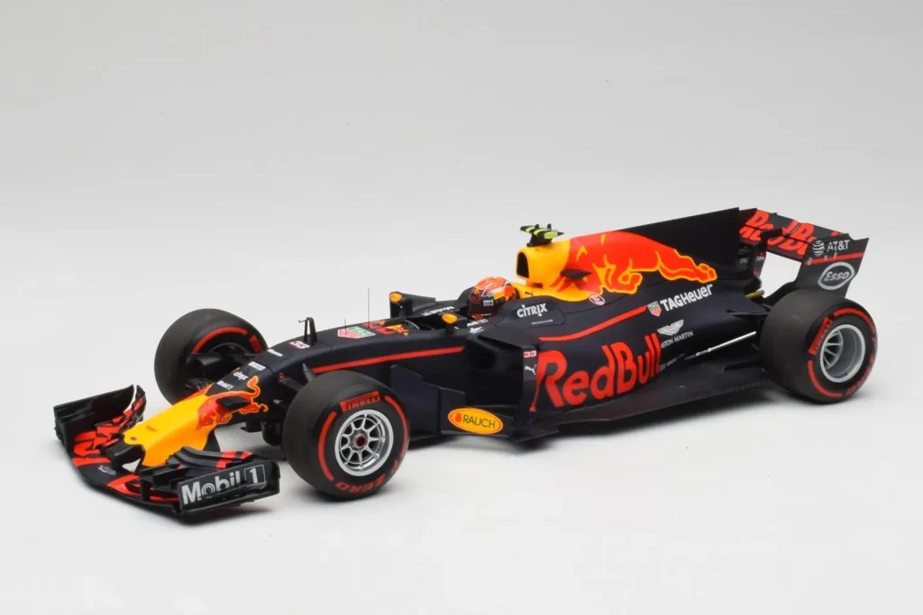 车型 1:18 Red Bull Racing RB13 Tag Heuer #33 M. Verstappen Australian GP 年 2017 Minichamps