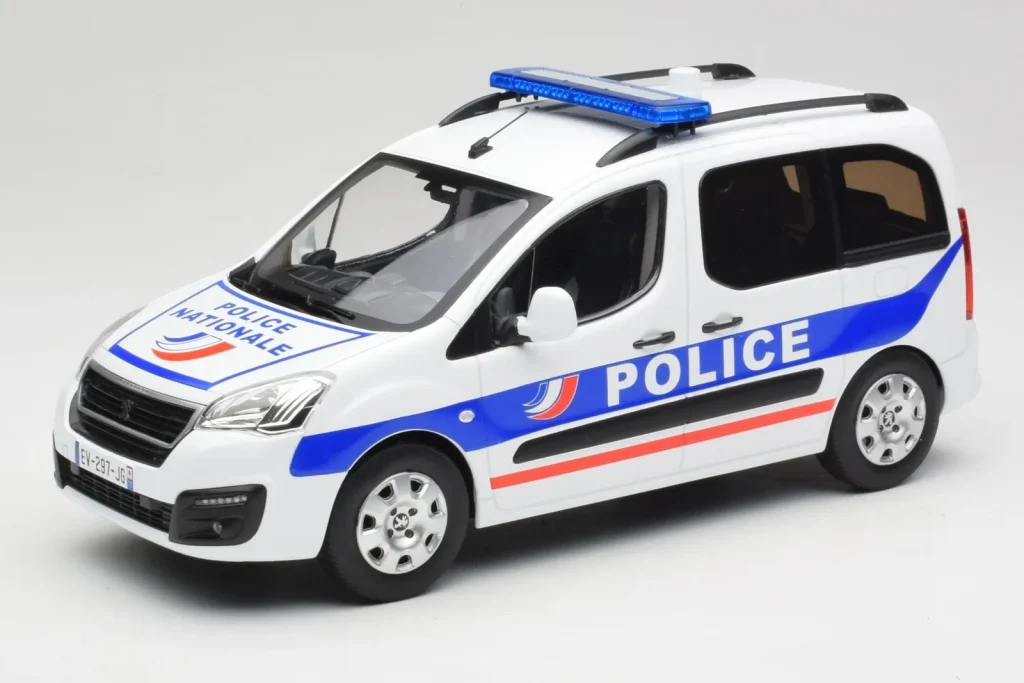 โมเดลรถ 1:18 Peugeot Partner Police สีน้ำเงิน Norev