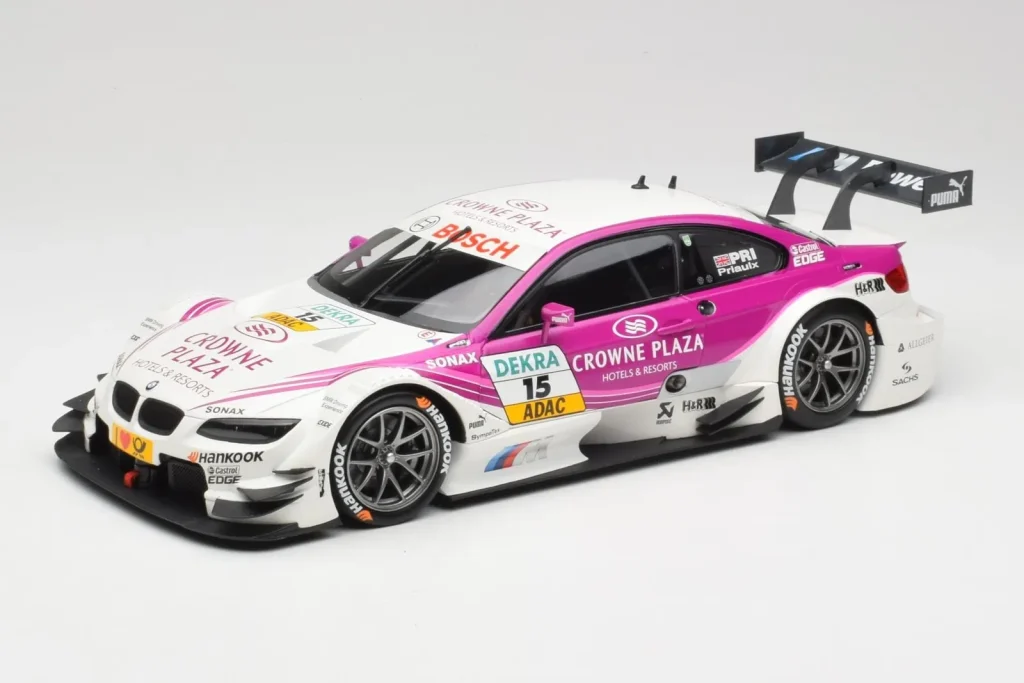 Model 1:18 BMW M3 E92 #15 A. Priaulx BMW Team RBM DTM year 2012 Minichamps