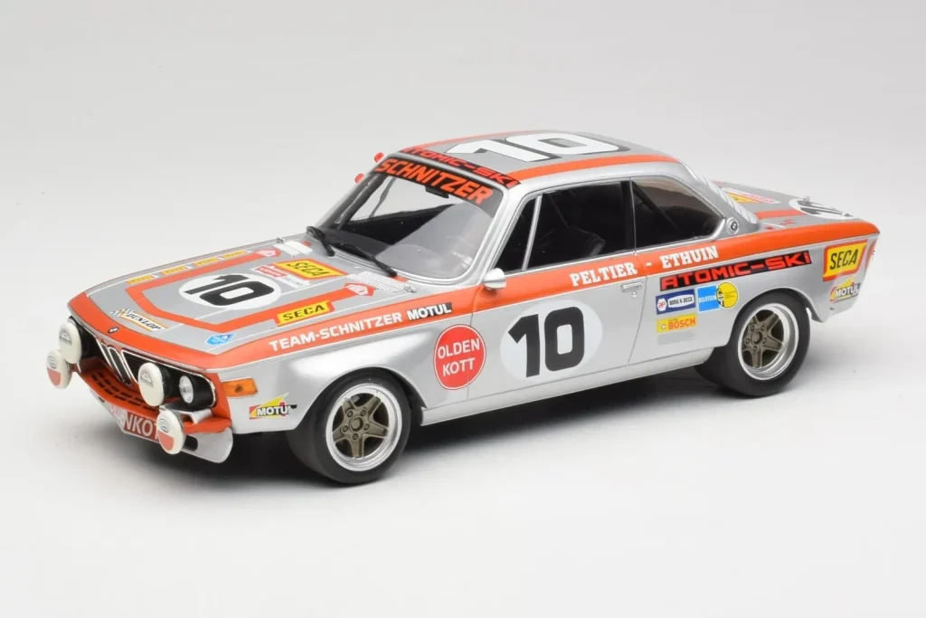 โมเดลรถ 1:18 BMW 2800 CS Team Schnitzer #10 J. Fitzpatrick / J. Peltier Spa ปี 1972 Minichamps (มือสอง)