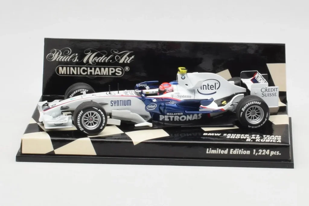 โมเดลรถ 1:43 BMW Sauber F1.08 #4 R. Kubica Showcar ปี 2008 Minichamps (มือสอง)