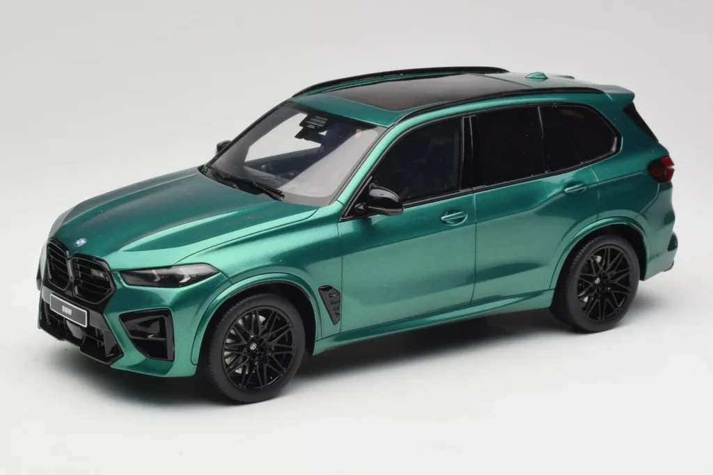 Model 1:18 BMW X5 M G05 Competition Isle of Man green GT Spirit