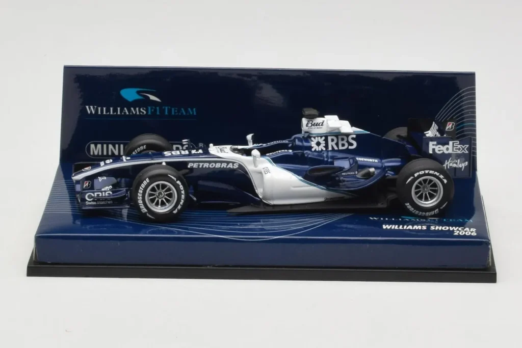 车型 1:43 Williams Cosworth FW28 Showcar 年 2006 Minichamps