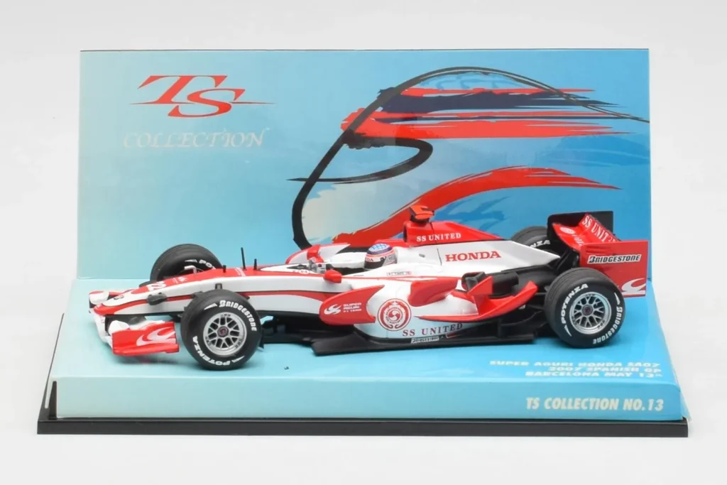 Model 1:43 Super Aguri Honda SA07 #22 T. Sato Race Car year 2007 Minichamps