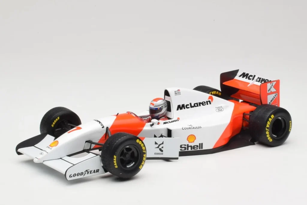 โมเดลรถ 1:18 McLaren Ford MP4/8 #7 M. Andretti European GP ปี 1993 Minichamps (มือสอง)