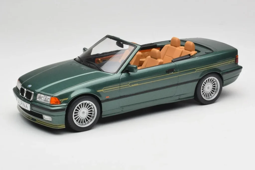โมเดลรถ 1:18 BMW Alpina B3 E36 3.2 Cabriolet Oxford สีเขียว MCG