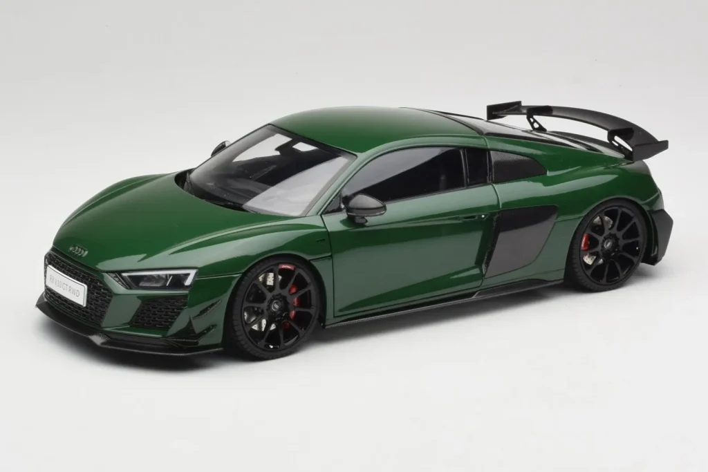 车型 1:18 Audi R8 4S V10 Performance 绿色 Kengfai