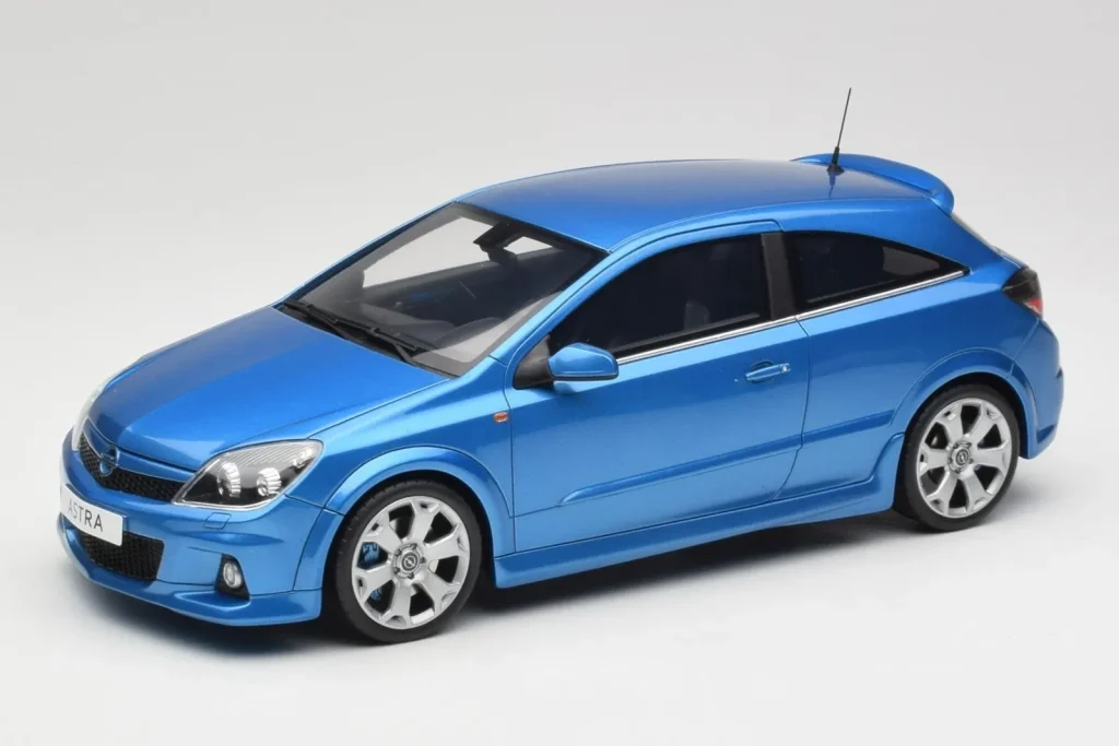 车型 1:18 Opel Astra H OPC Arden 蓝色 Otto