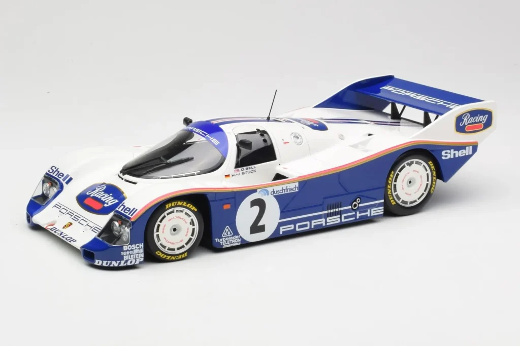 车型 1:18 Porsche 962 #2 H-J. Stuck / D. Bell Team Porsche AG Winners 1000km Hockenheim 年 1985 Minichamps